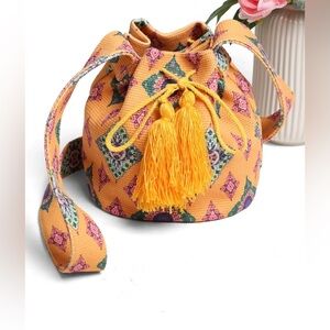 COMFYLUXE Boho Tassel Drawstring Bucket Bag - Yellow with Lavender Tassel